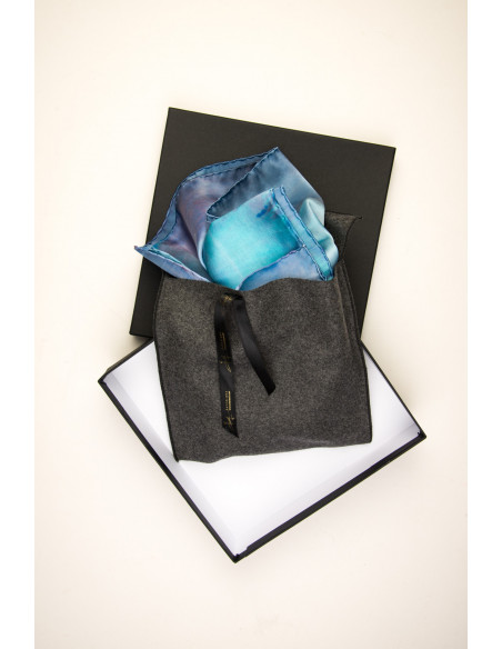 Mocador de seda per a dona. Foulard de seda natural pintat a mà. Xal elegant per festa