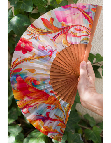 Ventall espanyol de fusta i seda en colors pastís - Disseny Art Nouveau ideal per a l'estiu. Mitjà 23 cm