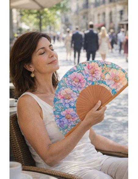Ventall de fusta i seda estil Art Nouveau – Colors pastís i artesania espanyola – perfecte per a la calor – mitjana 23cm