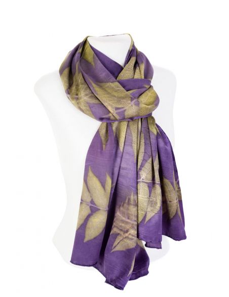 Mocador de seda per a dona. Foulard de seda natural pintat a mà. Xal elegant per festa