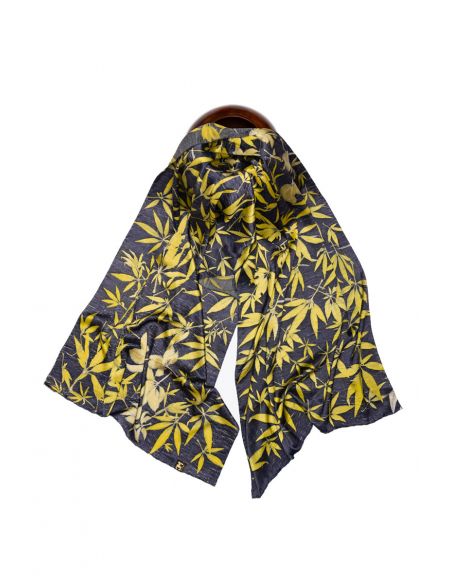 Elegant Mocador Xal echarpe o Foulard de seda natural cosit i pintat a mà, rentable, peça única