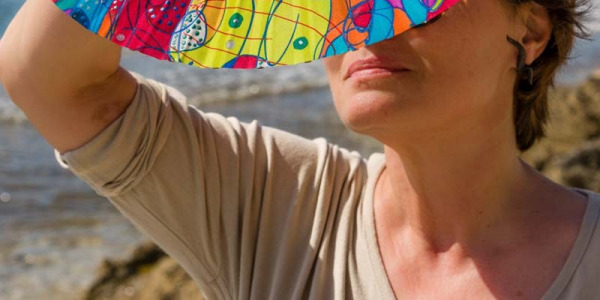 Abanicos de Seda Natural pintados a mano C. Menéndez. Verano 2020